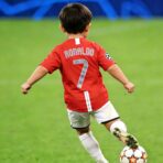 Ronaldo Jersey Suit Manchester 07 08 Football Uniform Kids - Image 2