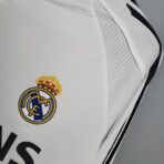 Real Madrid 2005-2006 home long-sleeved shirt - Image 4