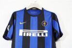 Inter Milan home shirt for the 1999-2000 season - Image 3