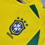 Brazil's 2002 home kit - Image 5