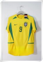 Brazil's 2002 home kit - Image 7