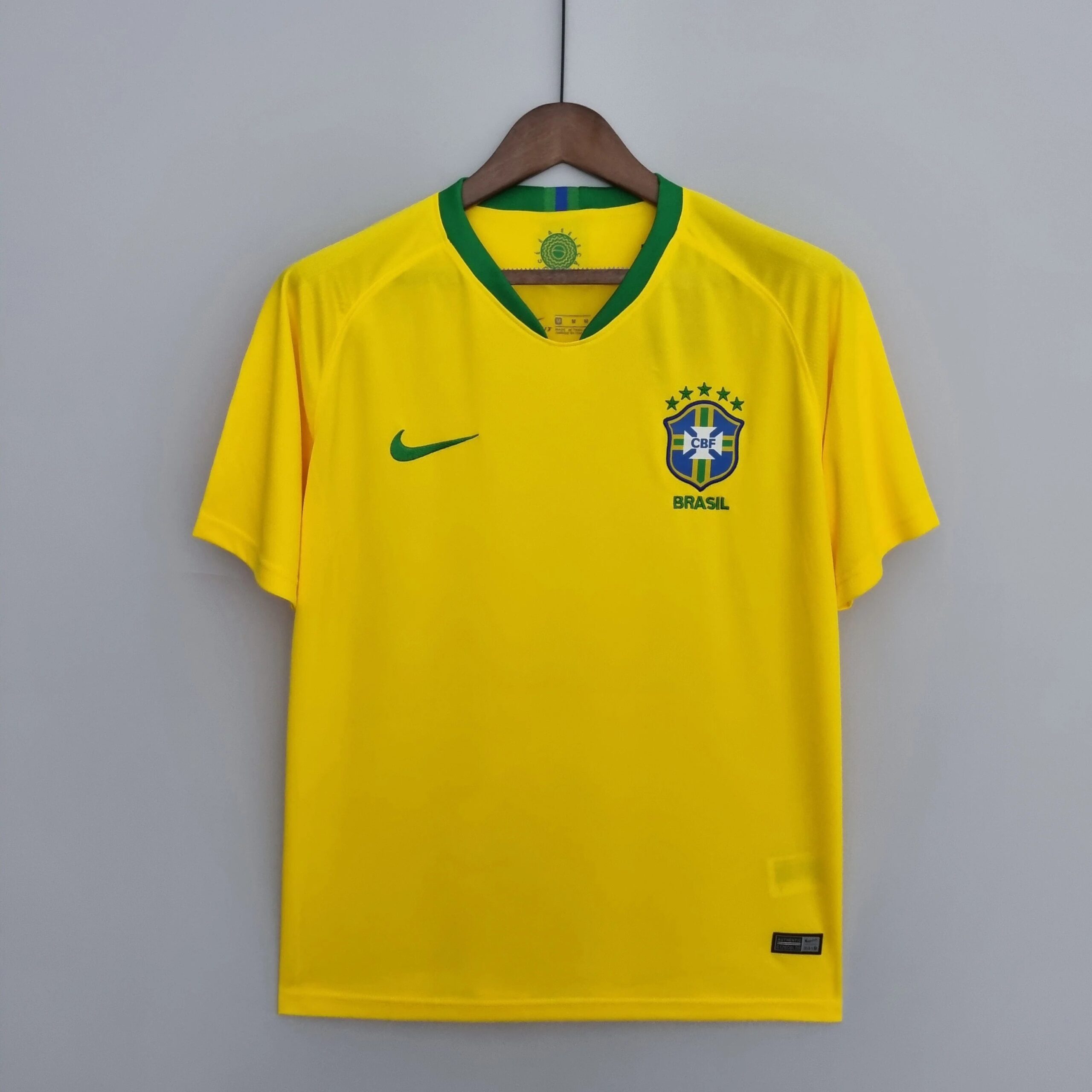 巴西队2018赛季主场球衣 Brazil's home shirt for the 2018 season - Image 1