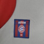 Bayern Munich 1998 - 1999 away shirt - Image 6