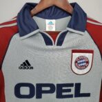 Bayern Munich 1998 - 1999 away shirt - Image 7