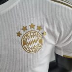 Bayern Munich 2022-2023 away shirt - Image 2