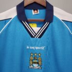  Manchester City's 1999-2000 home shirt - Image 4