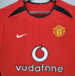 Manchester United 2002-2003 home shirt - Image 7