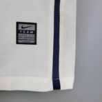 Manchester United 2008-2009 away shirt - Image 3