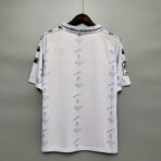 Real Madrid 1995 - 1996 home kit - Image 8