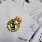 Real Madrid 1995 - 1996 home kit - Image 6