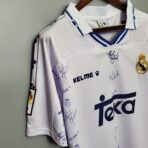 Real Madrid 1995 - 1996 home kit - Image 7