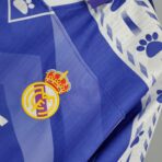 Real Madrid 1996-1997 away shirt - Image 4