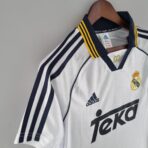 Real Madrid 2000 - 2001 home kit - Image 4
