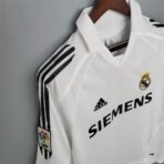 Real Madrid 2005 - 2006 home kit - Image 5