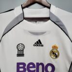 Real Madrid 2006-2007 home long-sleeved shirt - Image 2