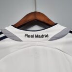 Real Madrid 2006-2007 home long-sleeved shirt - Image 8