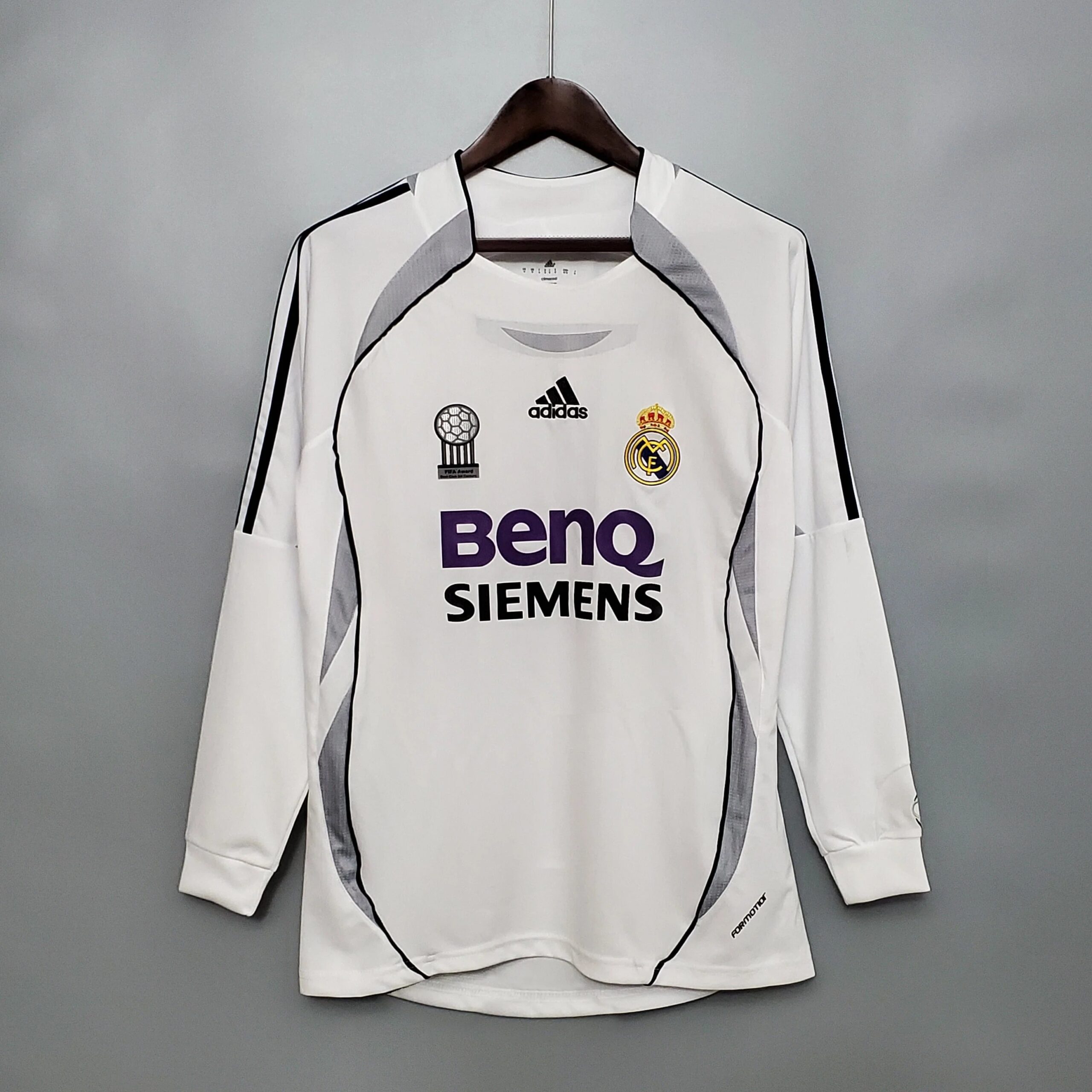 皇家马德里 2006-2007 主场长袖球衣 (4) Real Madrid 2006-2007 home long-sleeved shirt - Image 1