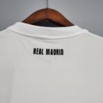 Real Madrid 2010 - 2011 home kit - Image 2