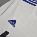 Real Madrid 2010 - 2011 home kit - Image 7
