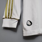  Real Madrid's home long-sleeved shirt for the 2011-2012 season - Image 4