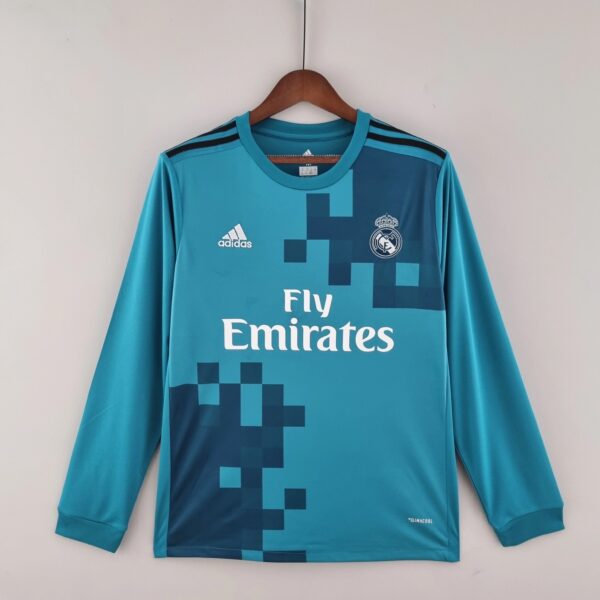 Real Madrid's third away long-sleeved shirt for the 2017-2018 season