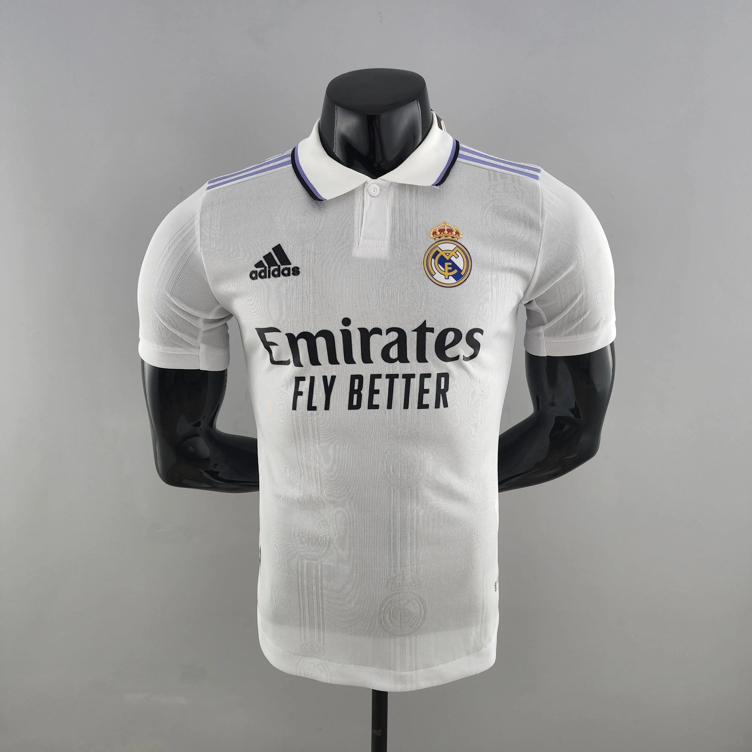 皇家马德里 2022 - 2023 赛季主场球衣 (2) Real Madrid home shirts for the 2022 - 2023 season - Image 1