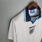 England 1996 home kit - Image 4