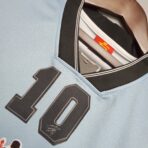 Argentina 2001 Maradona - Image 10