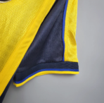 Arsenal away shirt for the 1999-2000 season - Image 3